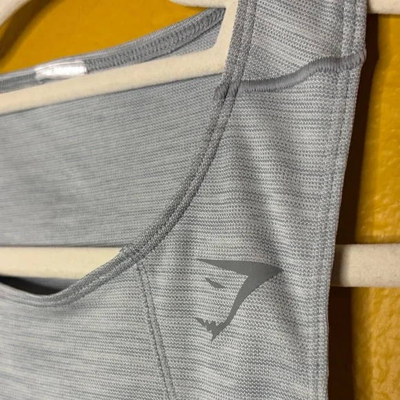 Gymshark Women’s Light Gray Tank Top S/M Good Condition! - Picture 2 of 6